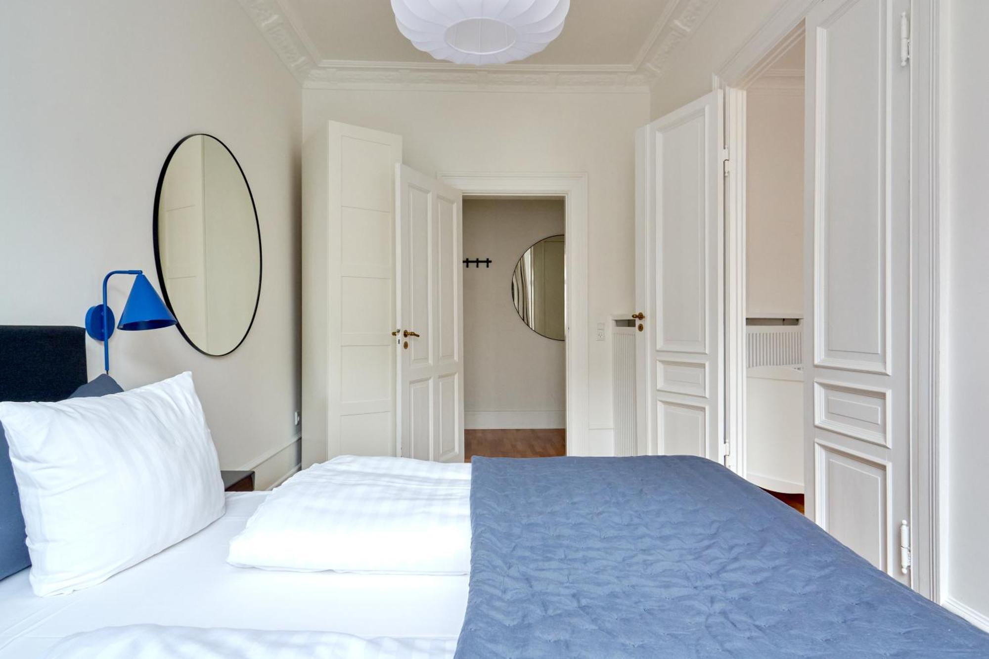Apartment Spacious 3 Bedroom Manor Flat Next To Tivoli Kopenhagen