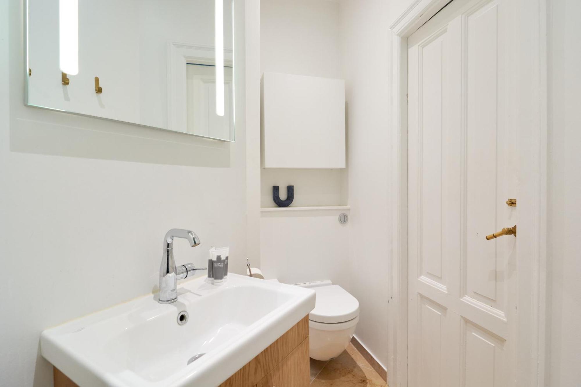Appartement Spacious 3 Bedroom Manor Flat Next To Tivoli